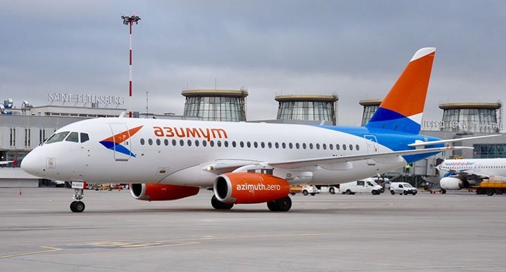 资料图:Azimuth Airlines SSJ100飞机 图片来源:LARA.jpg 资料图:Azimuth Airlines SSJ100飞机 图片来源:LARA.jpg