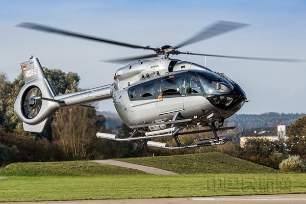 H145-Airlift-lowres-Copyright-Christian-Keller1.jpg