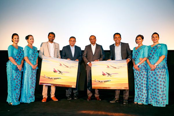 9. Tokens of appreciation presented to BNS_副本.jpg