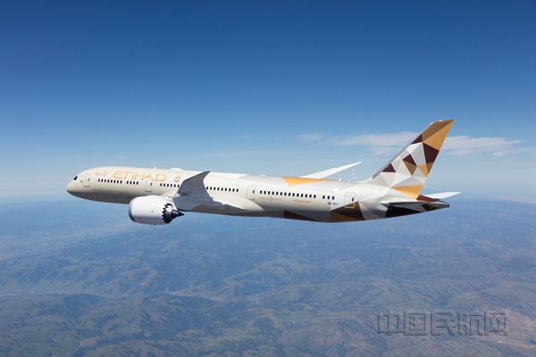 阿提哈德航空波音787_副本.jpg 阿提哈德航空波音787_副本.jpg