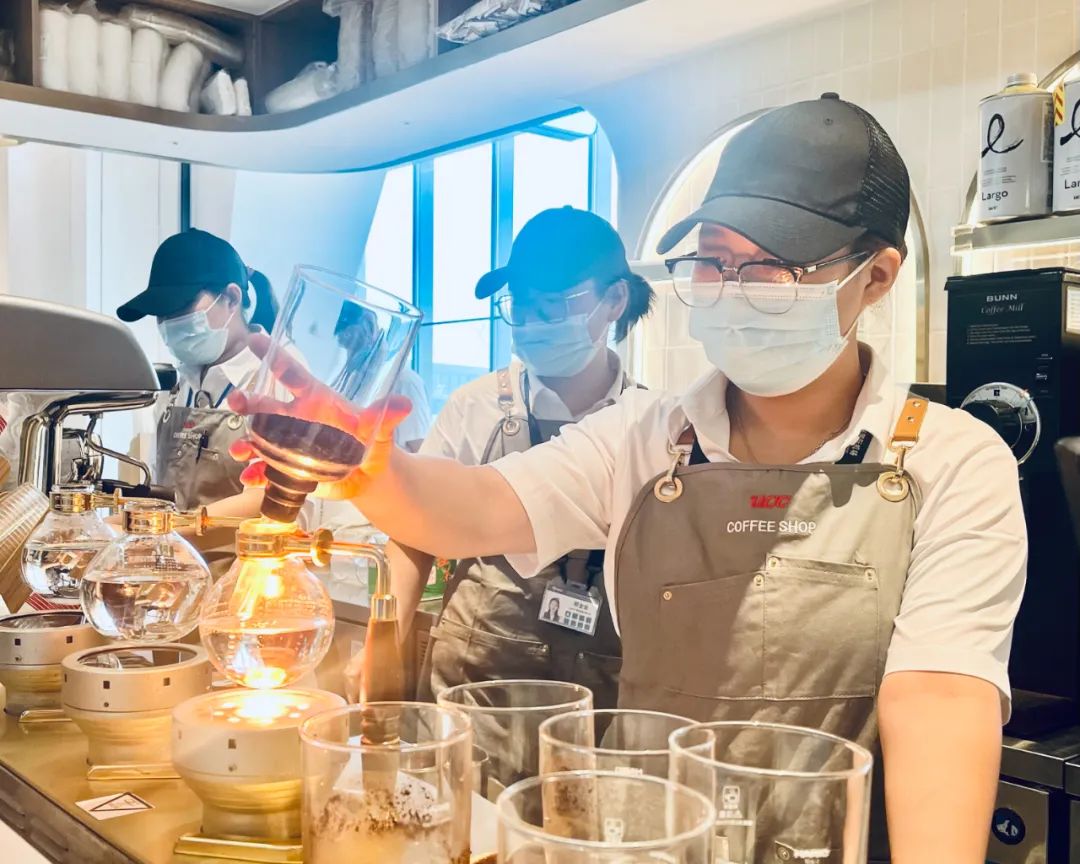 大兴机场UCC COFFEE店