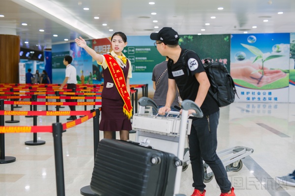 2018年春运来了!美兰机场预计输送旅客逾330万人3.jpg 2018年春运来了!美兰机场预计输送旅客逾330万人3.jpg