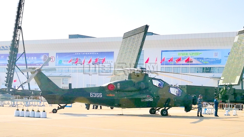 英姿飒爽的武直十（赵晓兵拍摄）