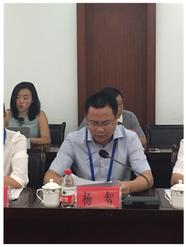 黄平县人民政府县委副书记,县长杨智