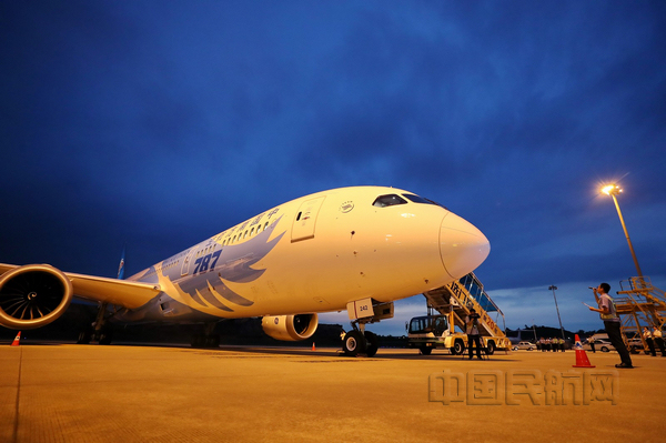 nEO_IMG_南航首架787-9抵达广州 曾健 摄 (7).jpg nEO_IMG_南航首架787-9抵达广州 曾健 摄 (7).jpg